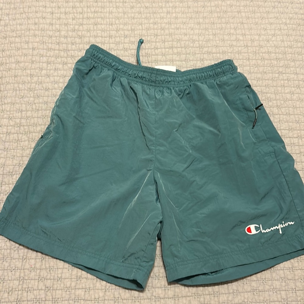 Medium champion nylon shorts